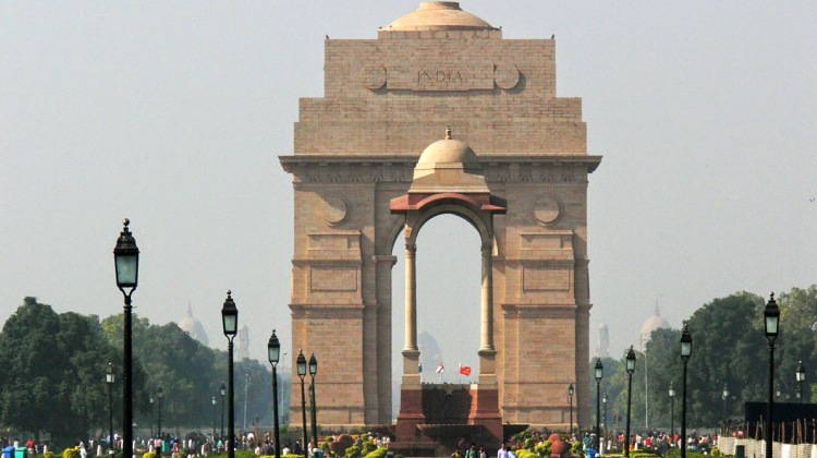 Golden Triangle Tour by Car, Delhi Agra Jaipur Tour by Car