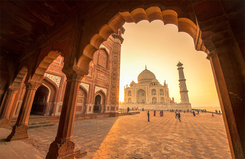 Taj Mahal Sunrise Tour